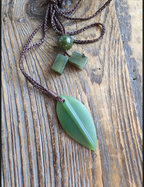 Jade Leaf, Pendant 30mm - Sarasotabydesign