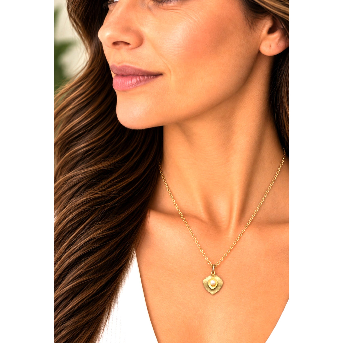 Michael Michaud Round Leaf Eucalyptus Pearl Pendant Necklace - 16" Adj. - Sarasotabydesign