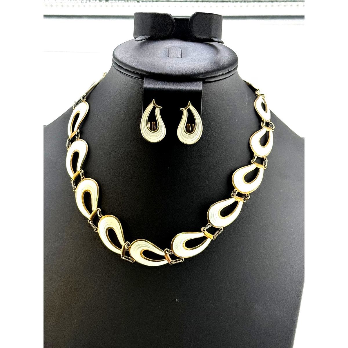 Rare John Baalerud Norway Guilloche White Enamel Jewelry Set