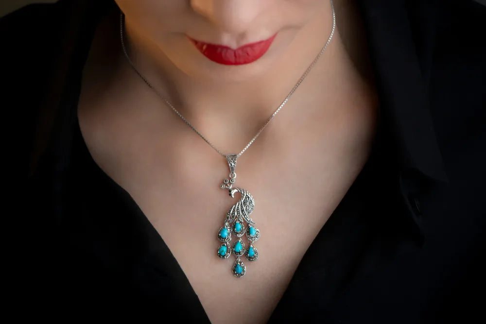 <p>Expertly Curated Jewelry and Accessories</p>