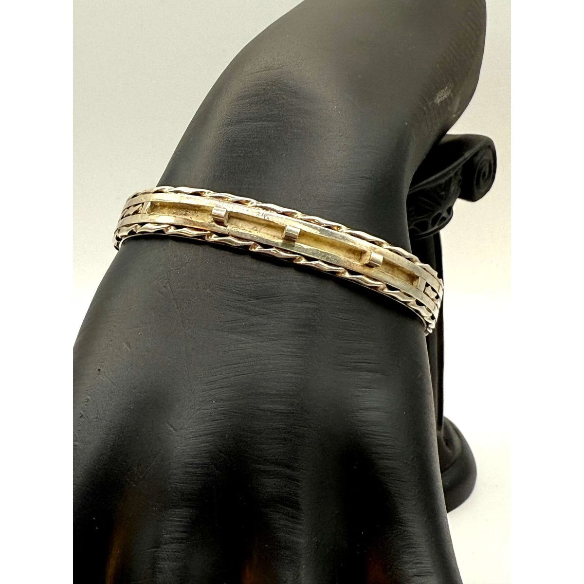 Vintage 925 Sterling Silver Carved Bracelet Signed Gus & Lorie Panteah Zuni