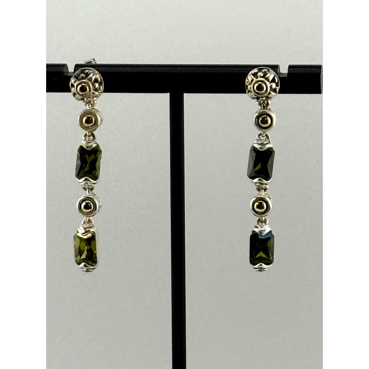 Vintage 925 Sterling Silver Green Glass Dangle Earrings