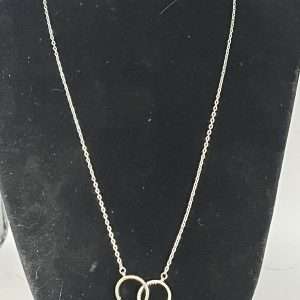 Lovely 925 Sterling Silver 'Wedding Band' Necklace