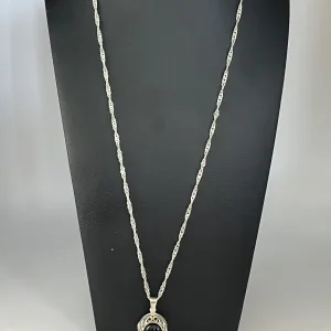 925 Sterling Silver Italian Chain and Onyx Locket Necklace