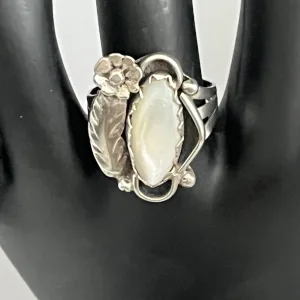 Sterling Silver Southwest NA MOP Ring Size 8.25