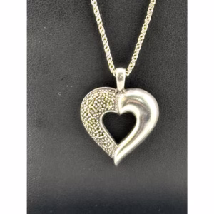 925 Sterling Silver Jeweled Heart Pendant Necklace