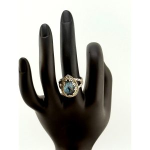 925 Sterling Silver Blue Glass Ring Size 7.25