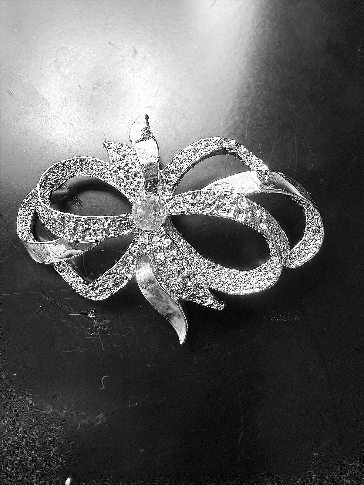 Vintage Rhinestone Bow Brooch Signed Gerry's