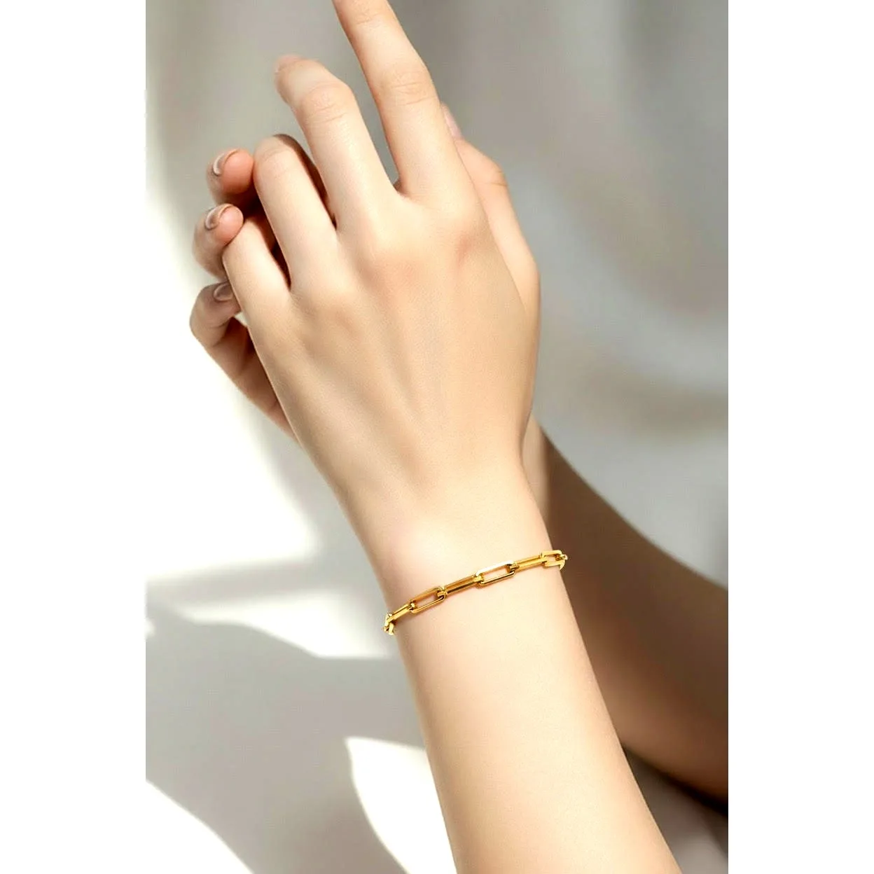 Michael Michaud Chain Charm Bracelet Base